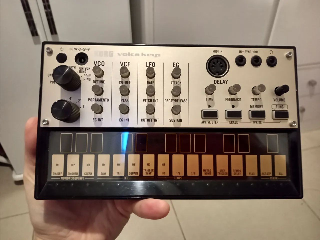 Korg Volca Keys - Sintetizador Analógico C/ Fonte