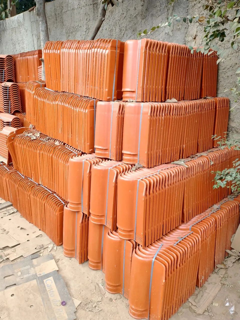 Telhas americanas de cerâmica resinada