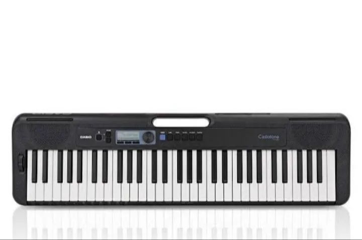 TECLADO Casiotone CTS 300 - 61 teclas - entrada para pedal de sustein  - Foto 2