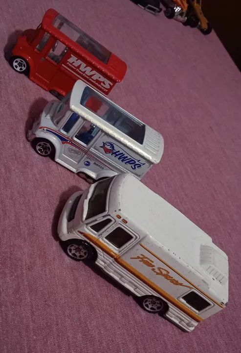 Lote com 12 carrinhos  - Foto 5