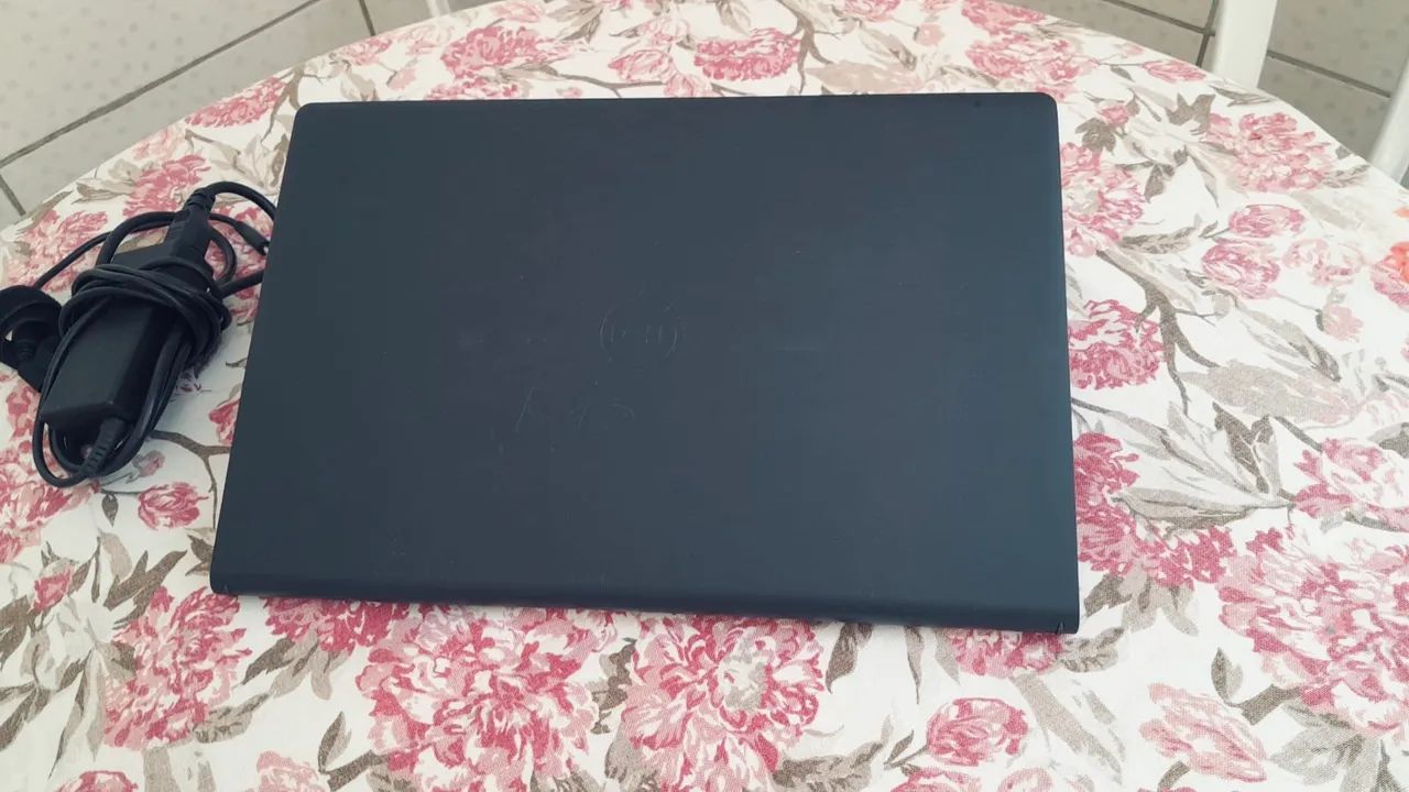Notebook Dell / SSD 120GB / 4GB-DDR4 - Foto 2