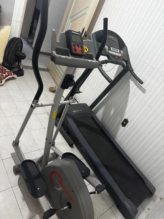 Elíptico advanced 330E  marca Atlhetic64310165477634120