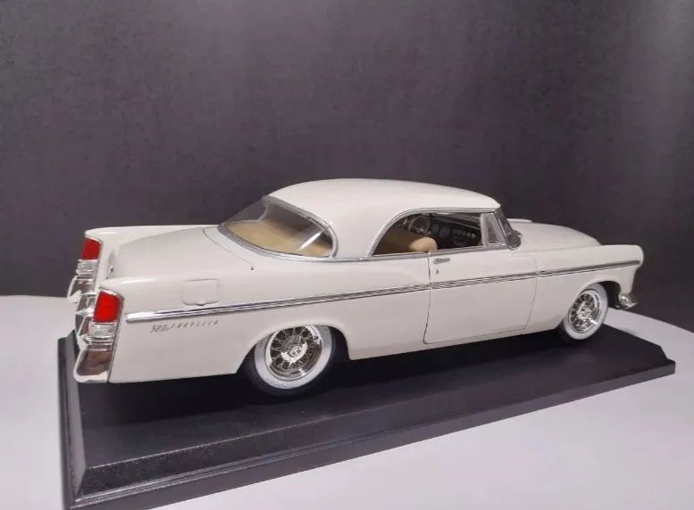 Miniatura Chrysler 300B 1956  - Foto 4