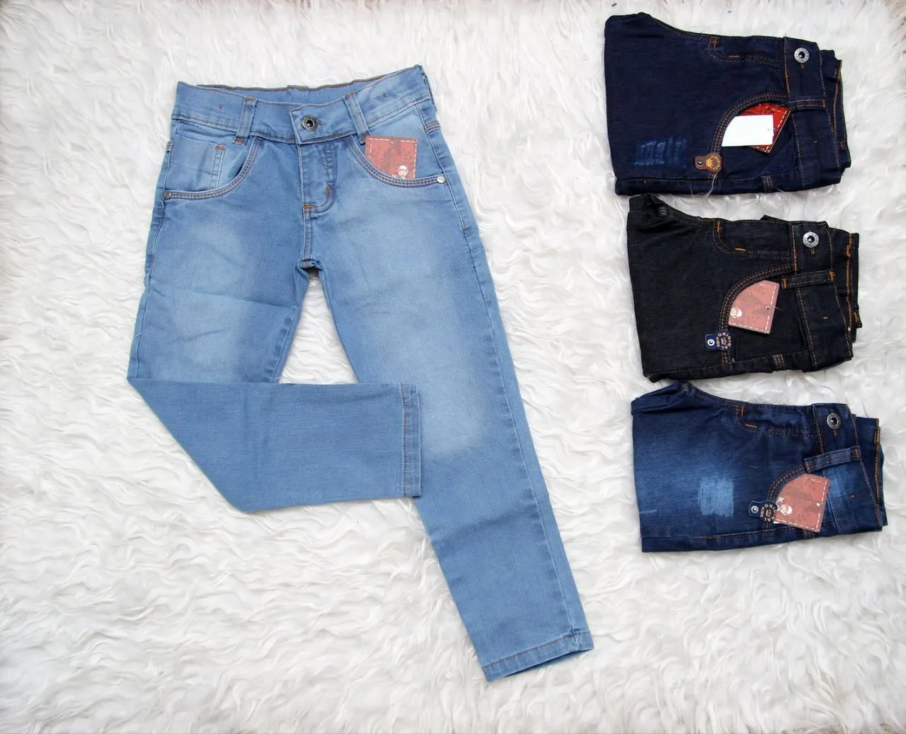 Calça Jeans Infantil menino com Detalhes Charmosos