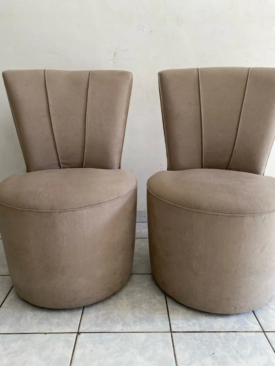 Cadeiras estofadas