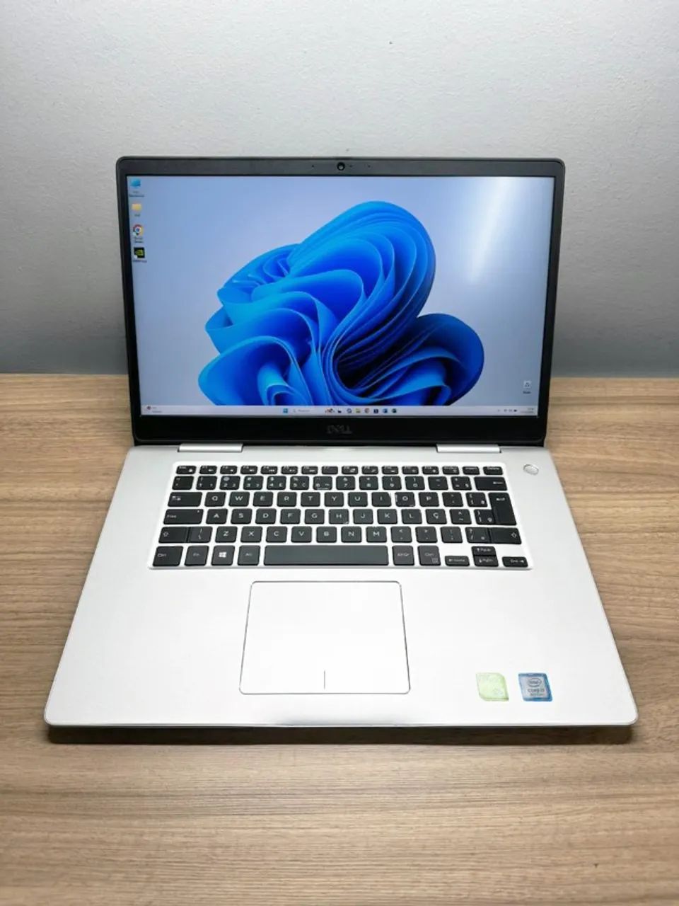 Dell Inspiron ノートPC Notebook Dell Inspiron Core i7 16Gb Nvidia MX150 256SSD 15.6