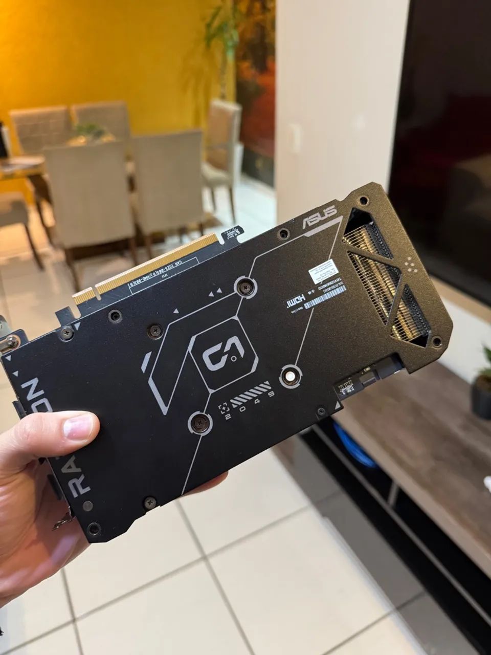 Placa de Vídeo Rx 7600 8gb Asus, 2 meses de uso - Foto 2