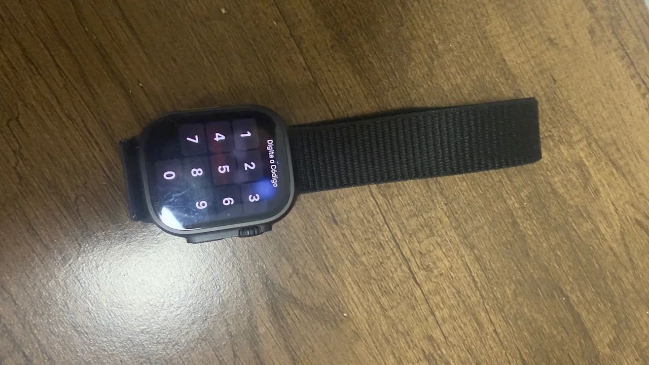 Apple Watch Ultra 2 - 49mm Titânio, GPS + Celular - Muito Pouco Usado - Foto 3