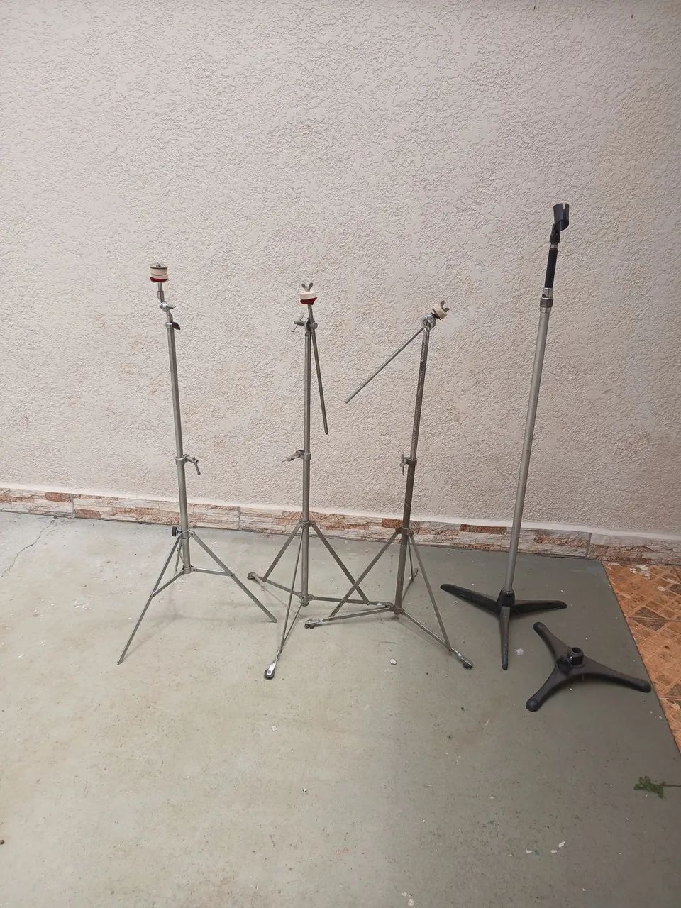 Suporte prato e microfone64289674837377120