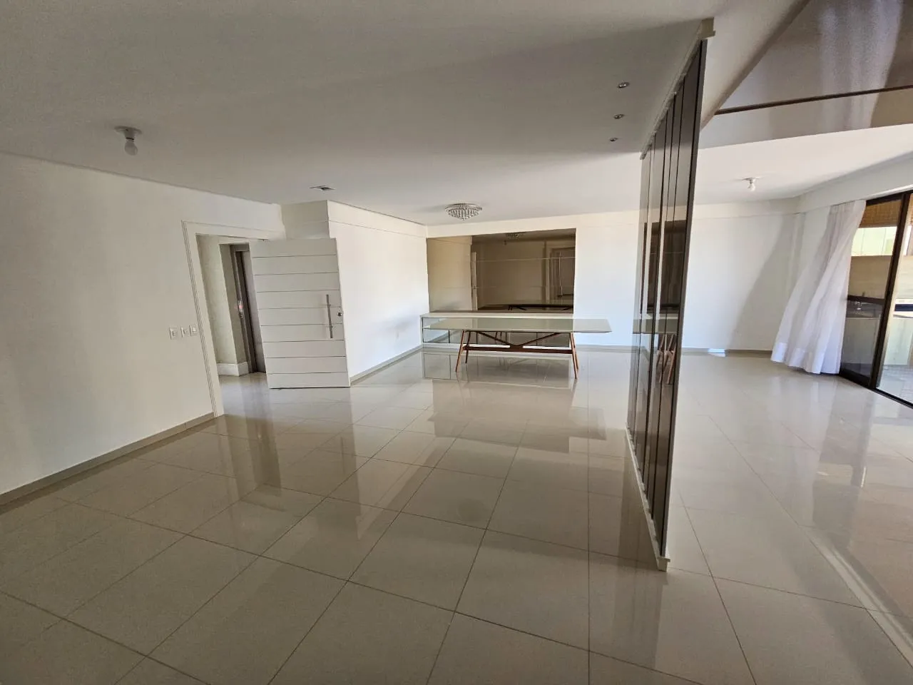 Royal Luna - Jd Luna - 206 m² - 03 suites + DCE - Moveis projetados!