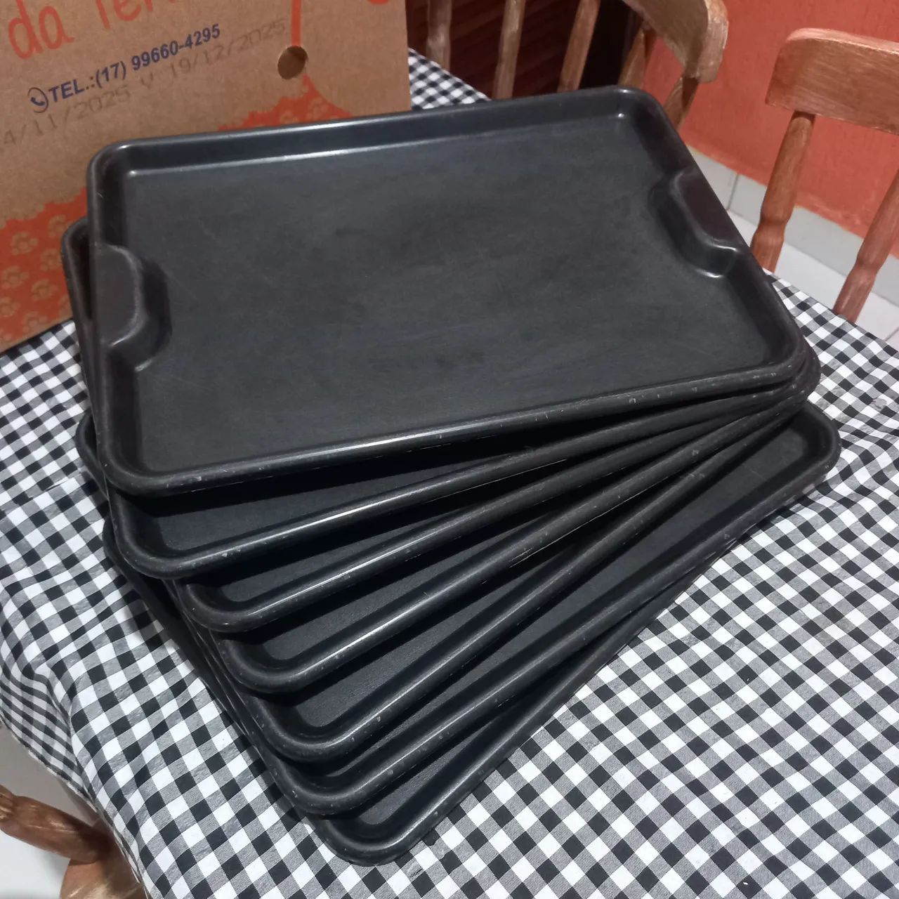 BANDEJAS DE PLÁSTICO  - Foto 3