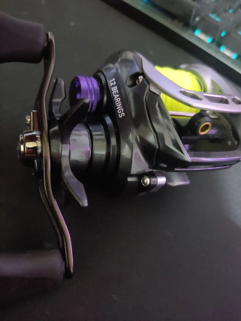 Carretilha Daiwa Fuego 100XS - Foto 4