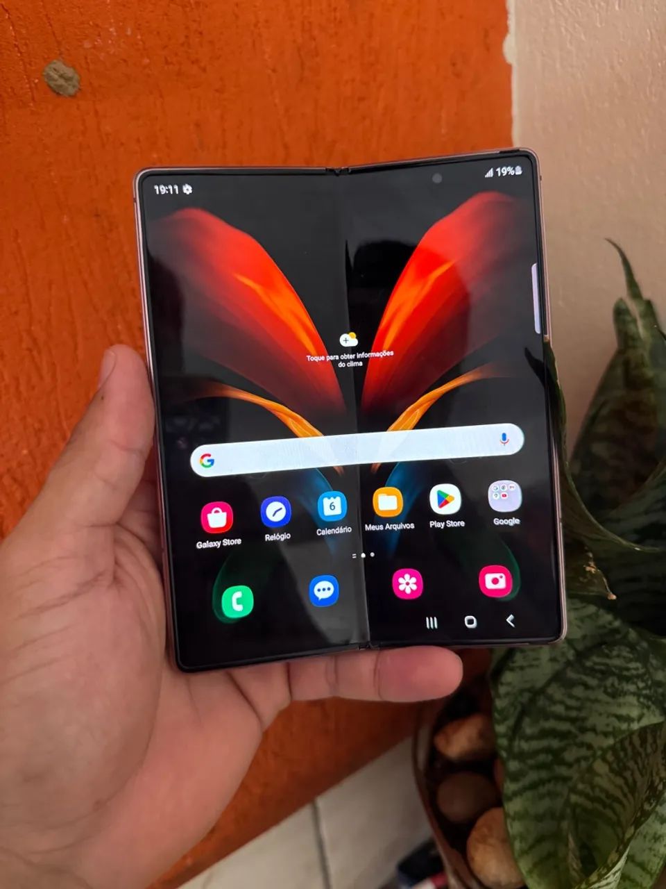 Z Fold 2 256gb 12gb RAM - act cartão 