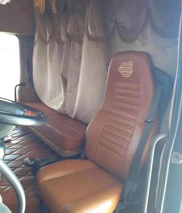 Volvo FH  460 6x4 2015 + Rodocaçamaba engatada. - Foto 6