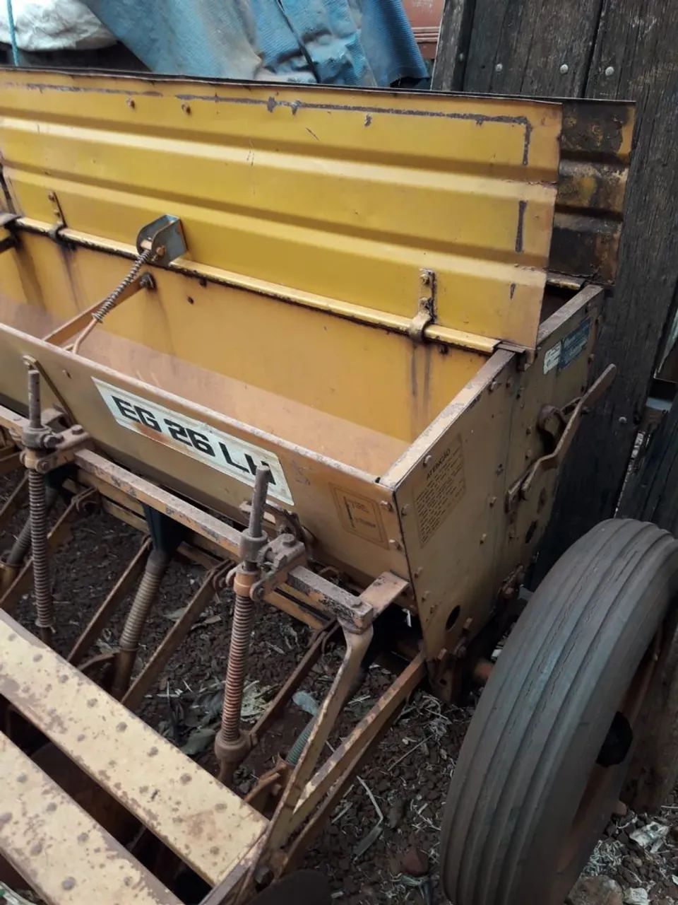 Plantadeira de Sementes EG 26 LH - Foto 4