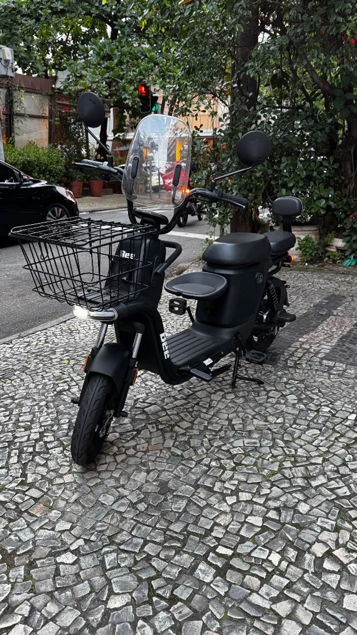Bike Elétrica Bee S1 - Oportunidade!