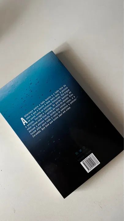 Livro ?O lado feio do amor? Colleen Hoover - Foto 2