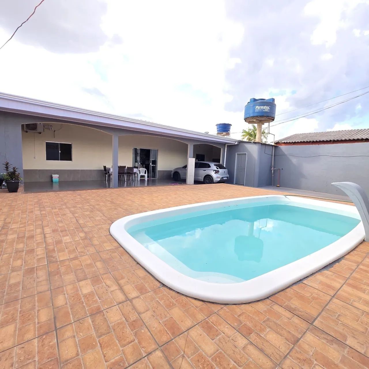 Vende-se Casa a 3 quadras do Meta 21 - Foto 2