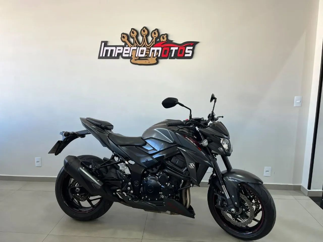 GSX-S 750 PARA EXIGENTES