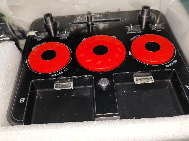 Controladora Dj mixer ISpin Para iPod/MP3 da SergioSpin Black  - Foto 3