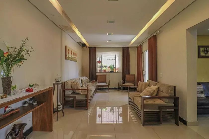 Casa à Venda - União, 5 Quartos, 1080 m2 - Foto 3