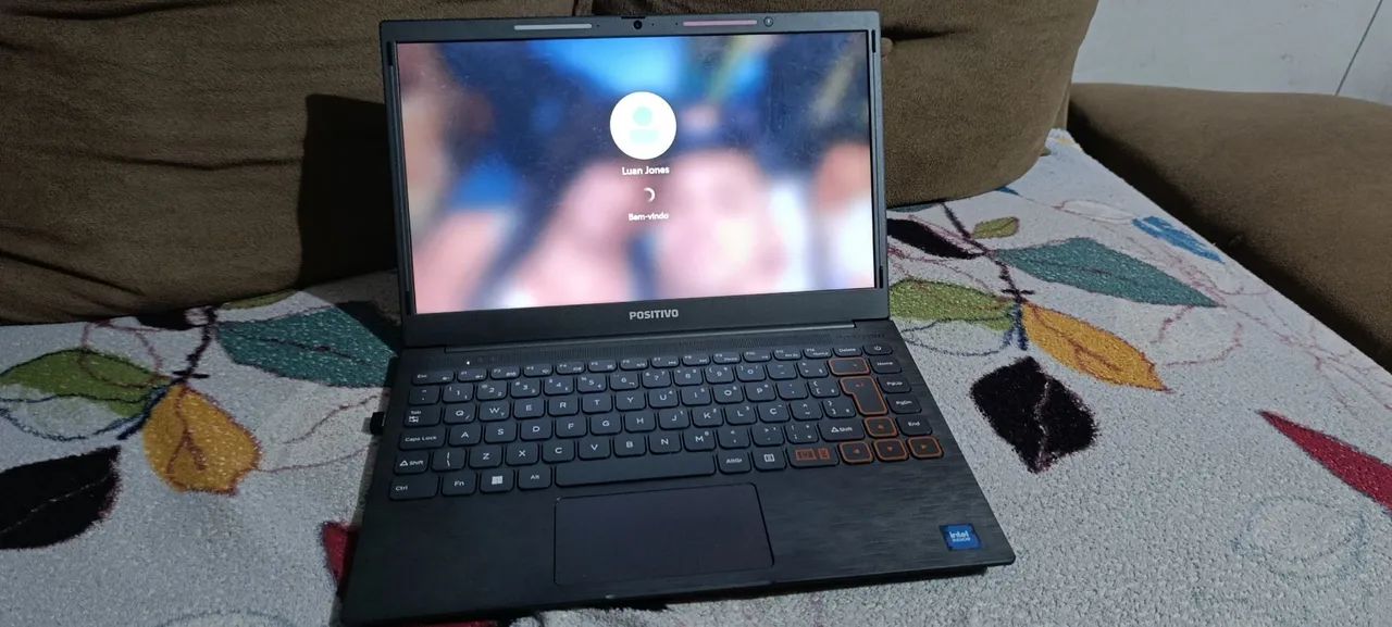 Notebook Positivo Vision C14