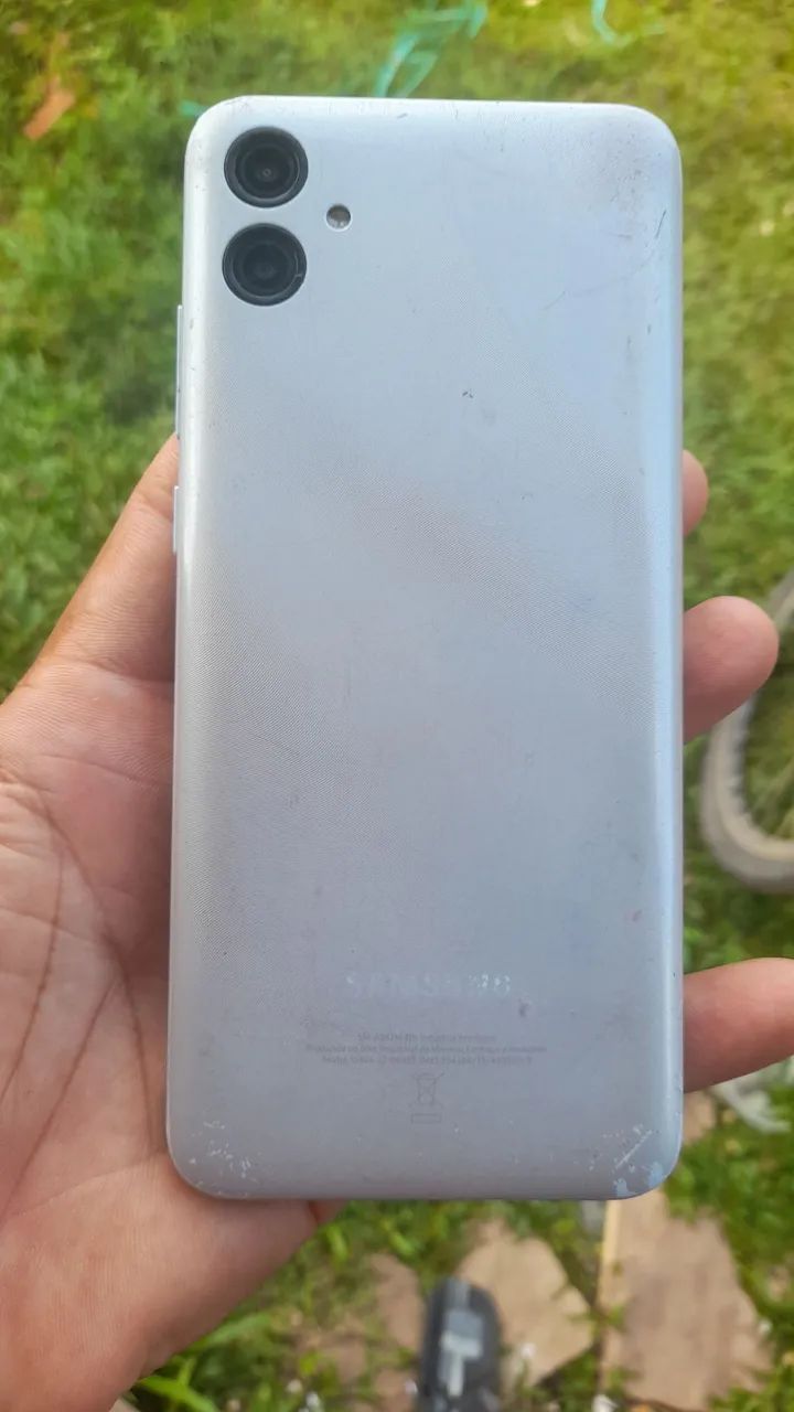 Samsung  Galaxy A04e Bom e Barato. 