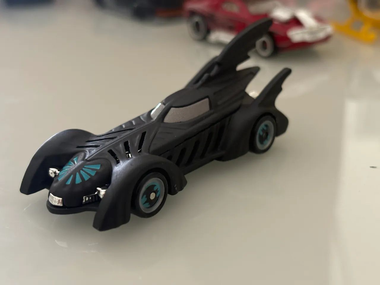 Hot Wheels Batmóvel premium 