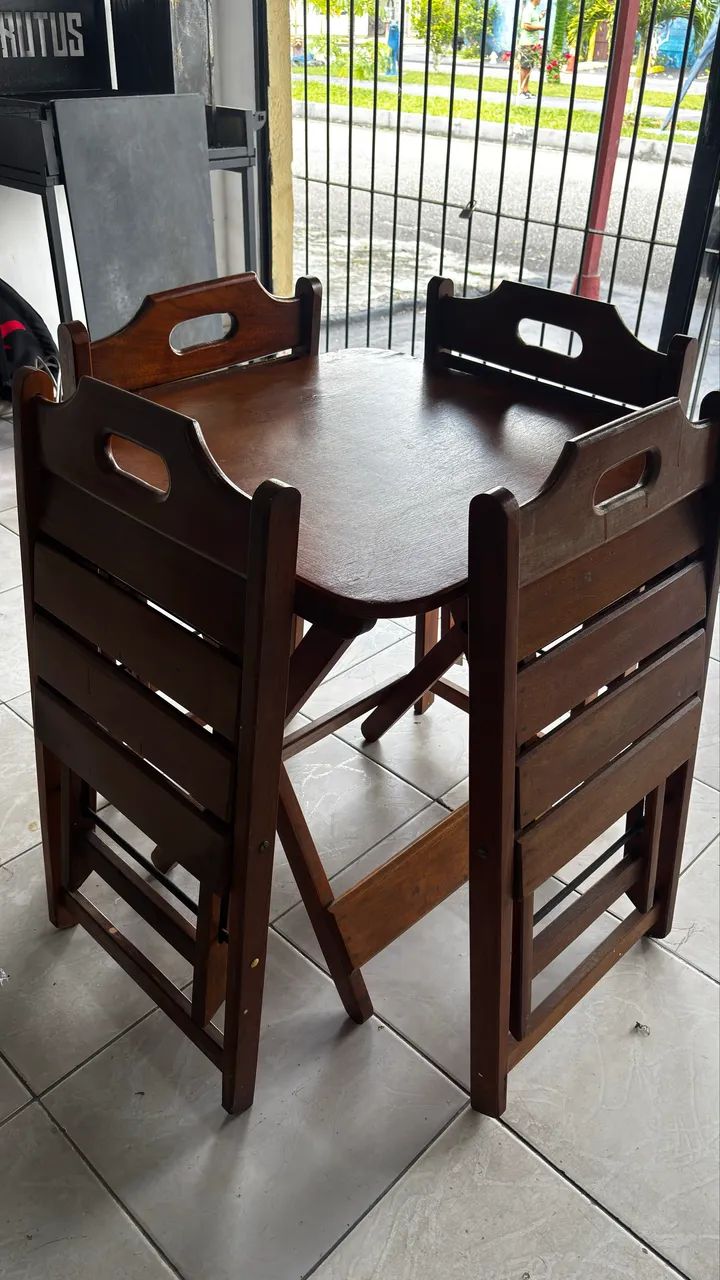 Conjunto Mesa de Madeira + 4 Cadeiras Dobráveis - Foto 3