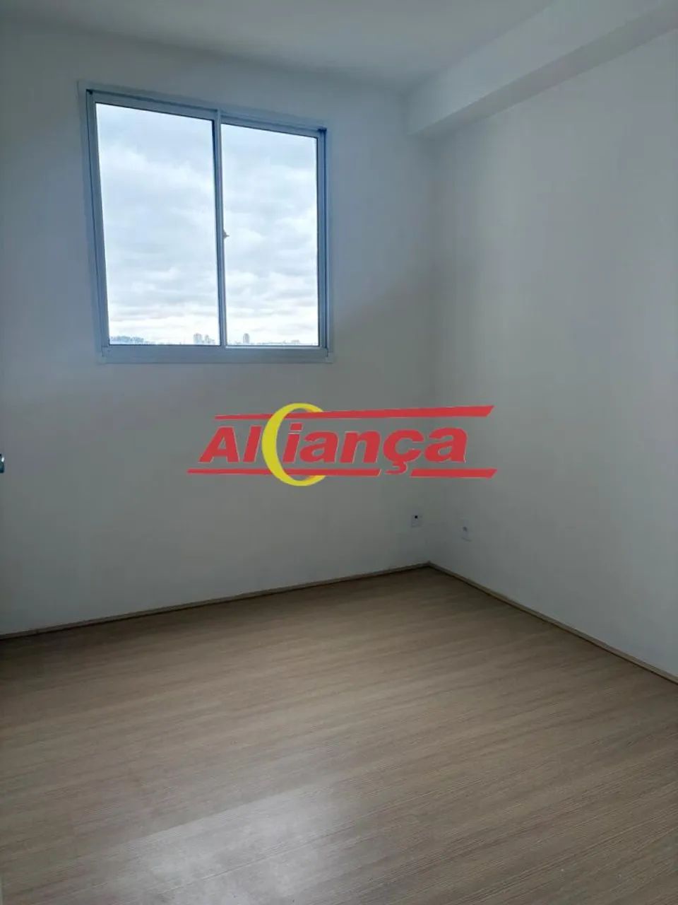 Apartamento 35m² com 2 quartos - Centro Guarulhos/SP