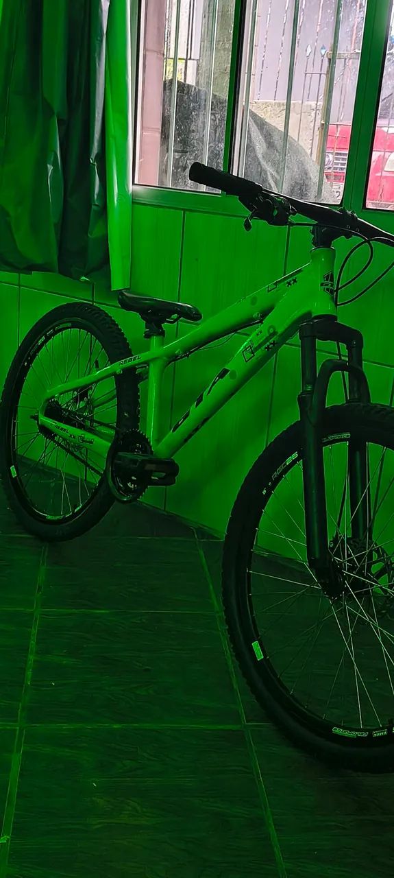 Bicicleta  - Foto 2