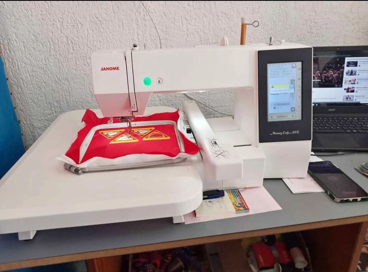 Máquina de bordar Janome 500e