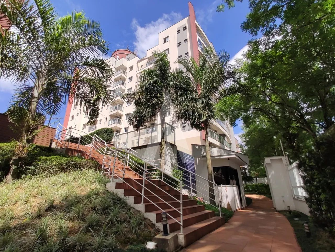 APARTAMENTO COM SUÍTE E MOVEIS SOB MEDIDA NO BAIRRO SANTO ANTÔNIO. - Foto 2