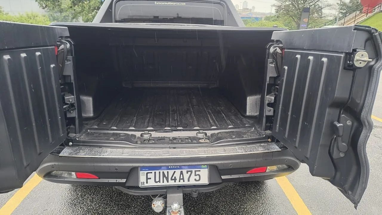 Fiat Toro Volcano 2.0 16V 4x4 TB Diesel Aut., foto 7 de 16