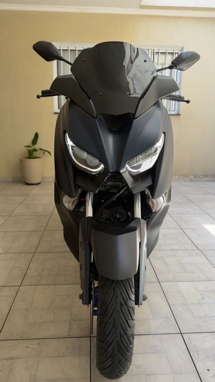 X Max 250 ABS