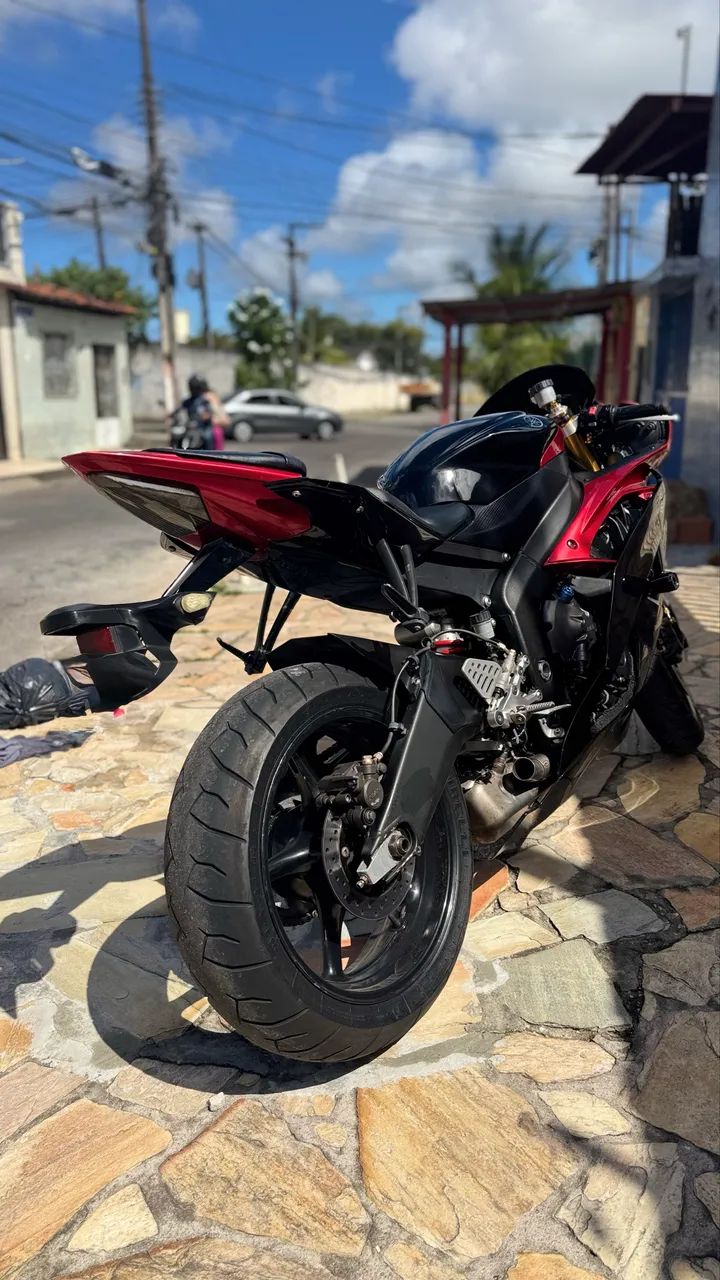 Yamaha R6 - Foto 3