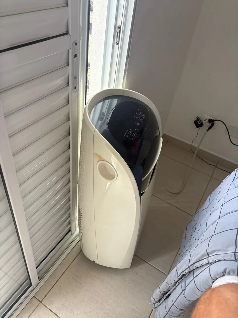 Vendo ar condicionado portátil  - Foto 3