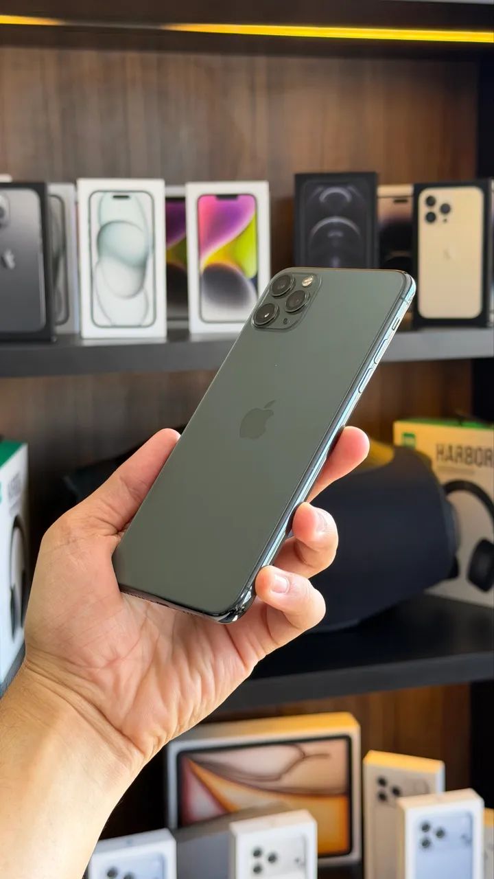 iPhone 11 Pro Max 64 gb Verde Loja física  - Foto 3