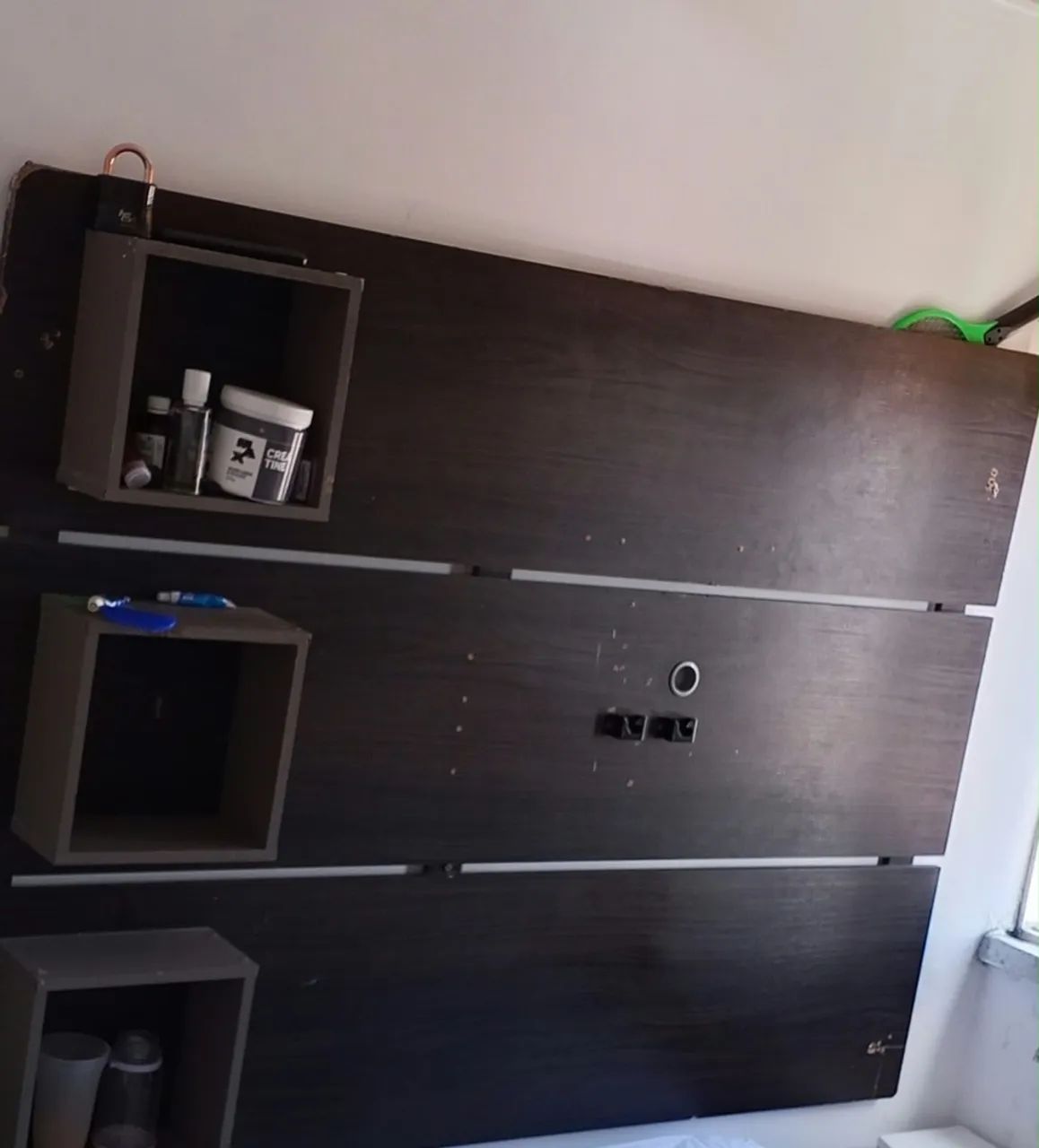 Painel de TV + Cabeceira com Nichos - Vendo Rápido - Foto 3