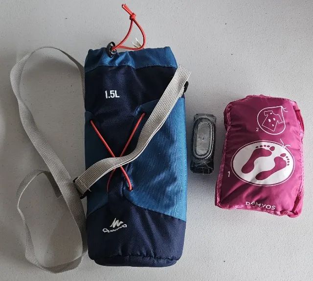 Kit Trilha Quechua + Lanterna + Saco Impermeável