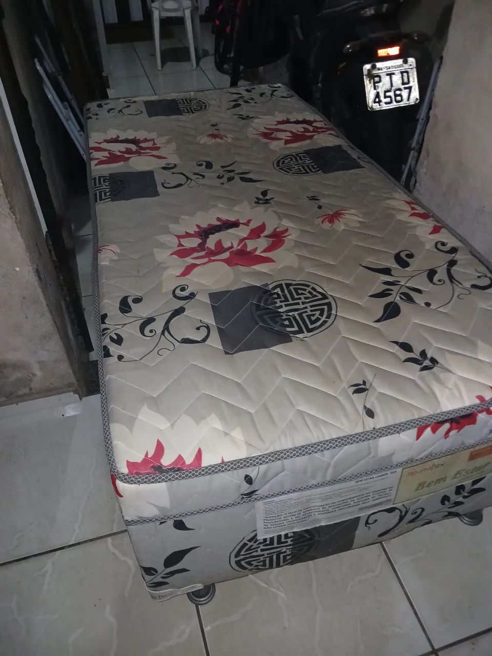 Cama solteiro 