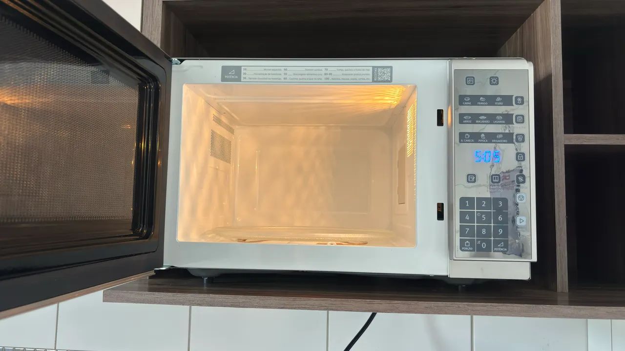Micro-ondas Electrolux 31L  - Foto 3