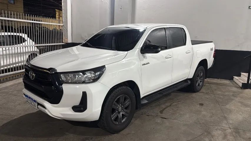 Toyota Hilux 2021