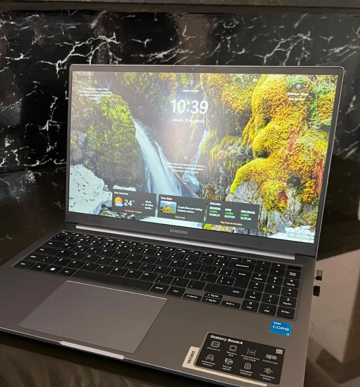 Samsung Galaxy book 4 