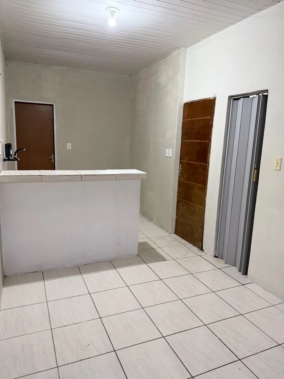 CASA NOS ALTOS PARA ALUGAR - CONJUNTO CEARÁ