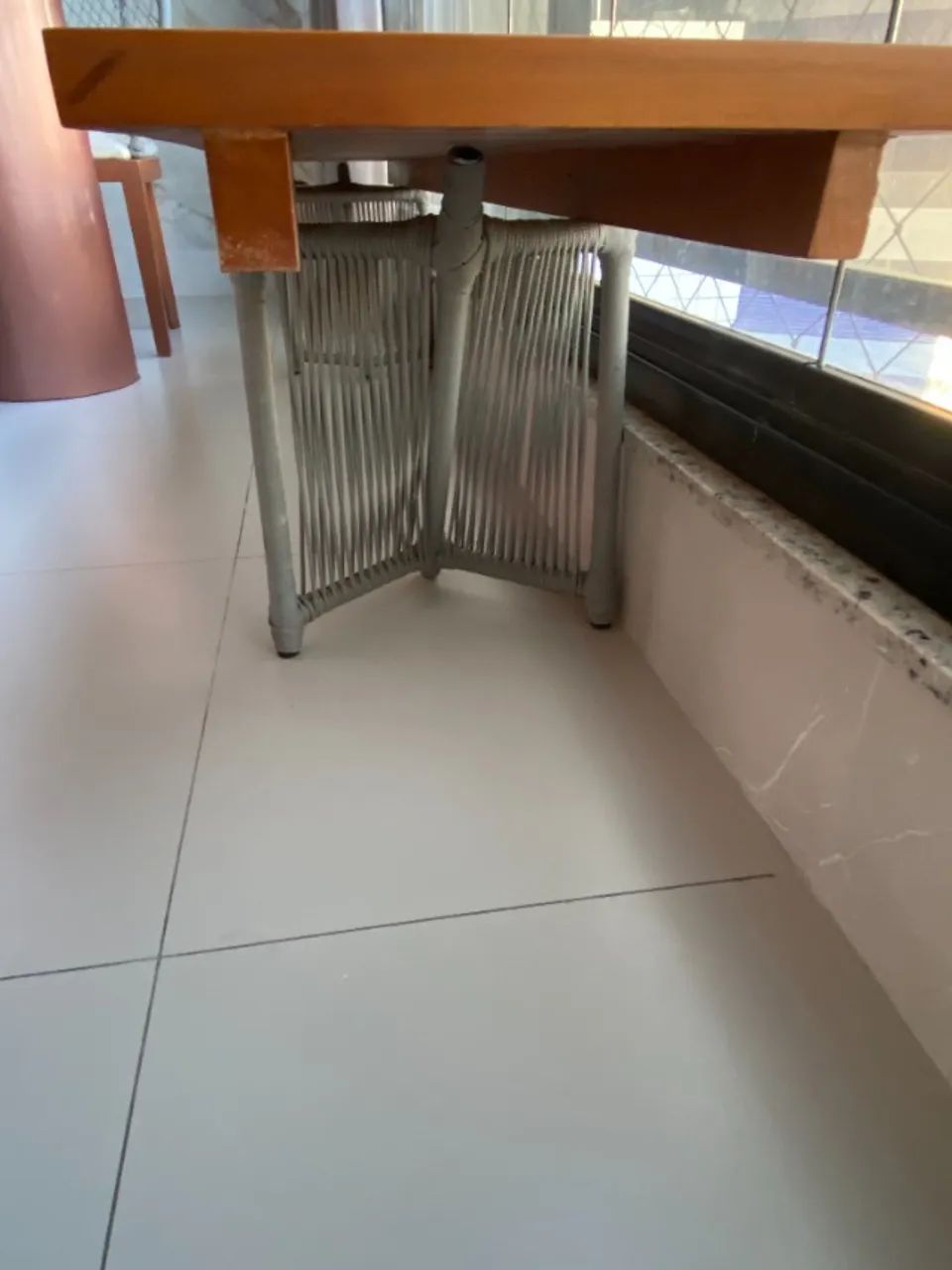 Dois bancos em madeira com corda náutica  - Foto 2