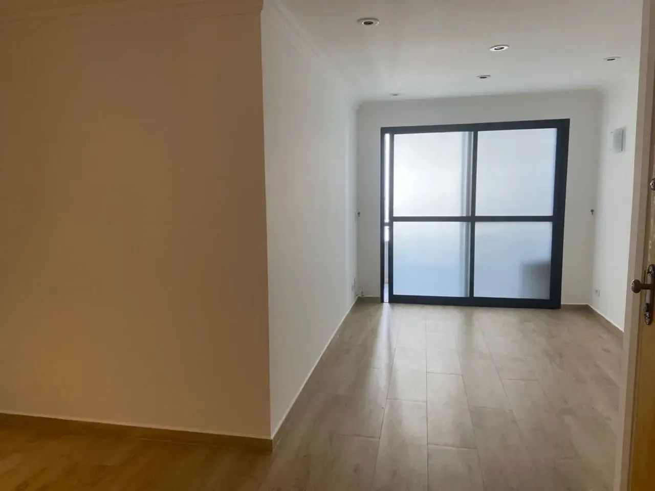 2 dorm com 2 vagas em Moema - Foto 2