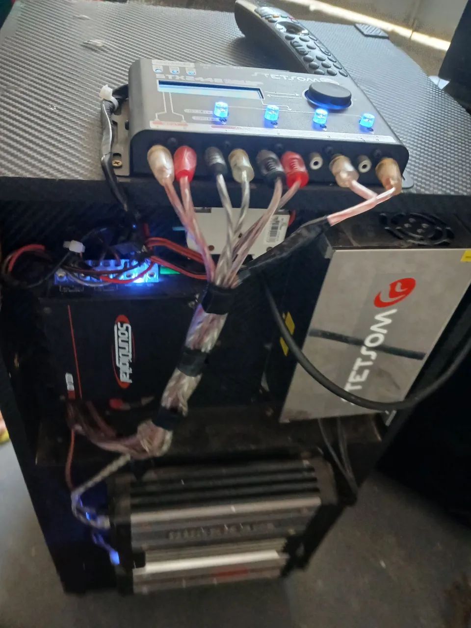 caixa som Bob top completa ...troco pelo uma JBL - Foto 3