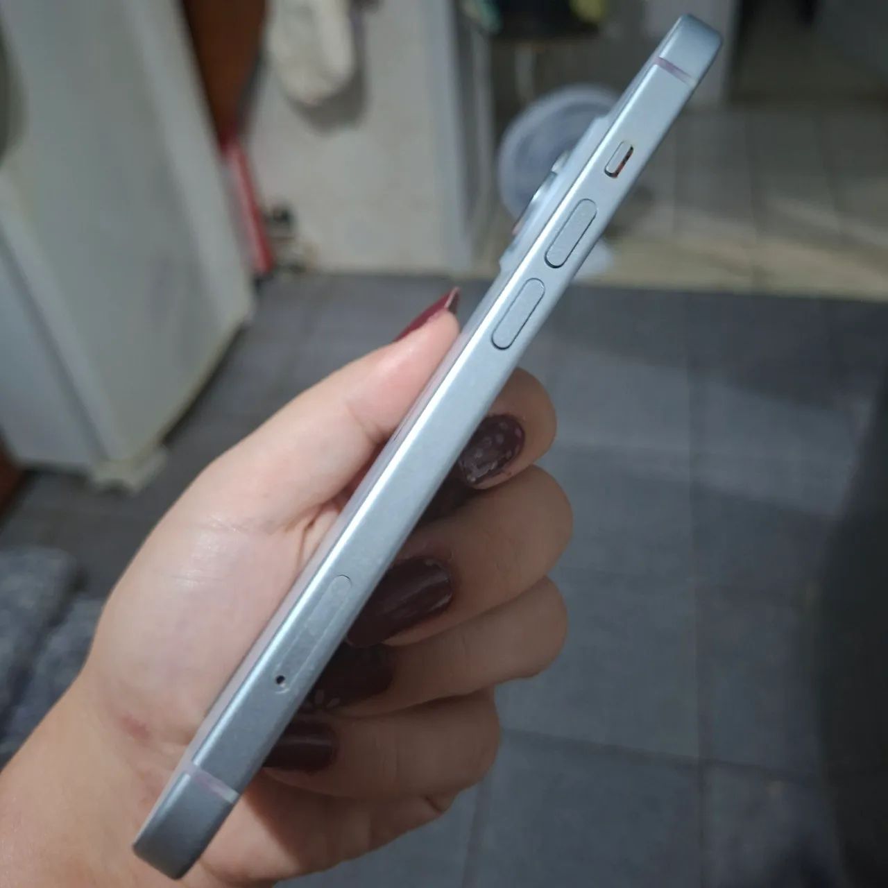 Iphone 15 Azul 128GB, 5G, entrada USB-C  - Foto 3