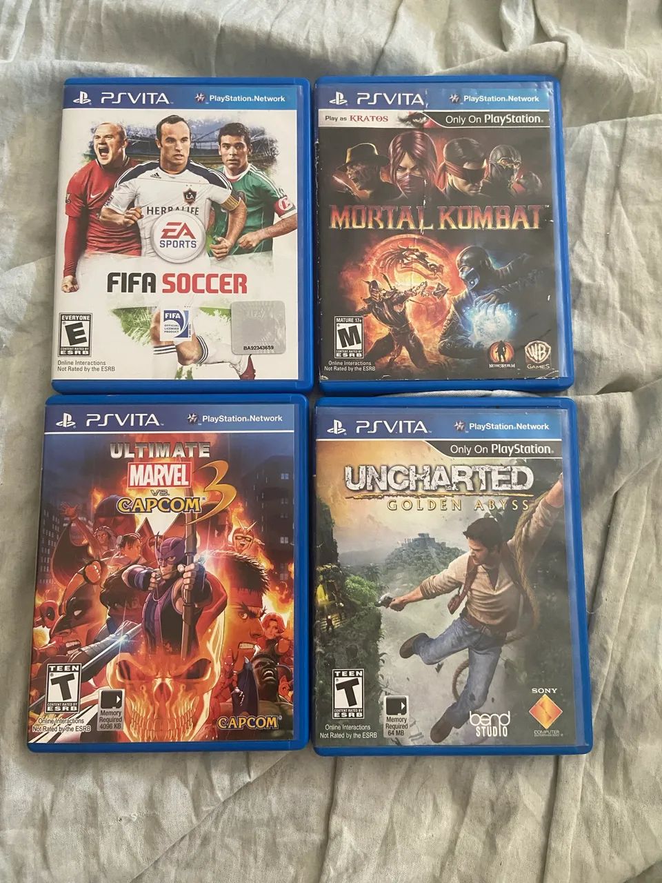 Coleção de 4 Jogos PS Vita 